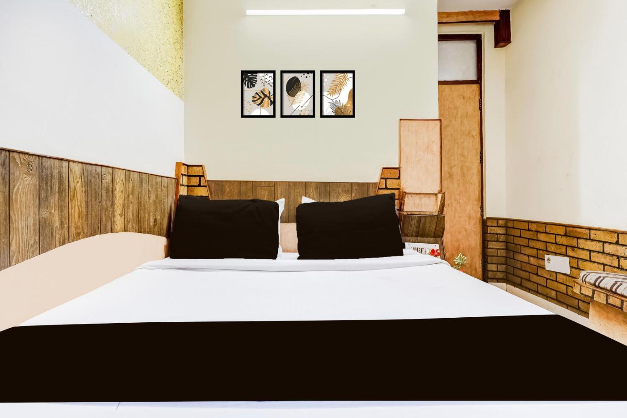 Spot On Ricky Deluxe Hotel New Delhi