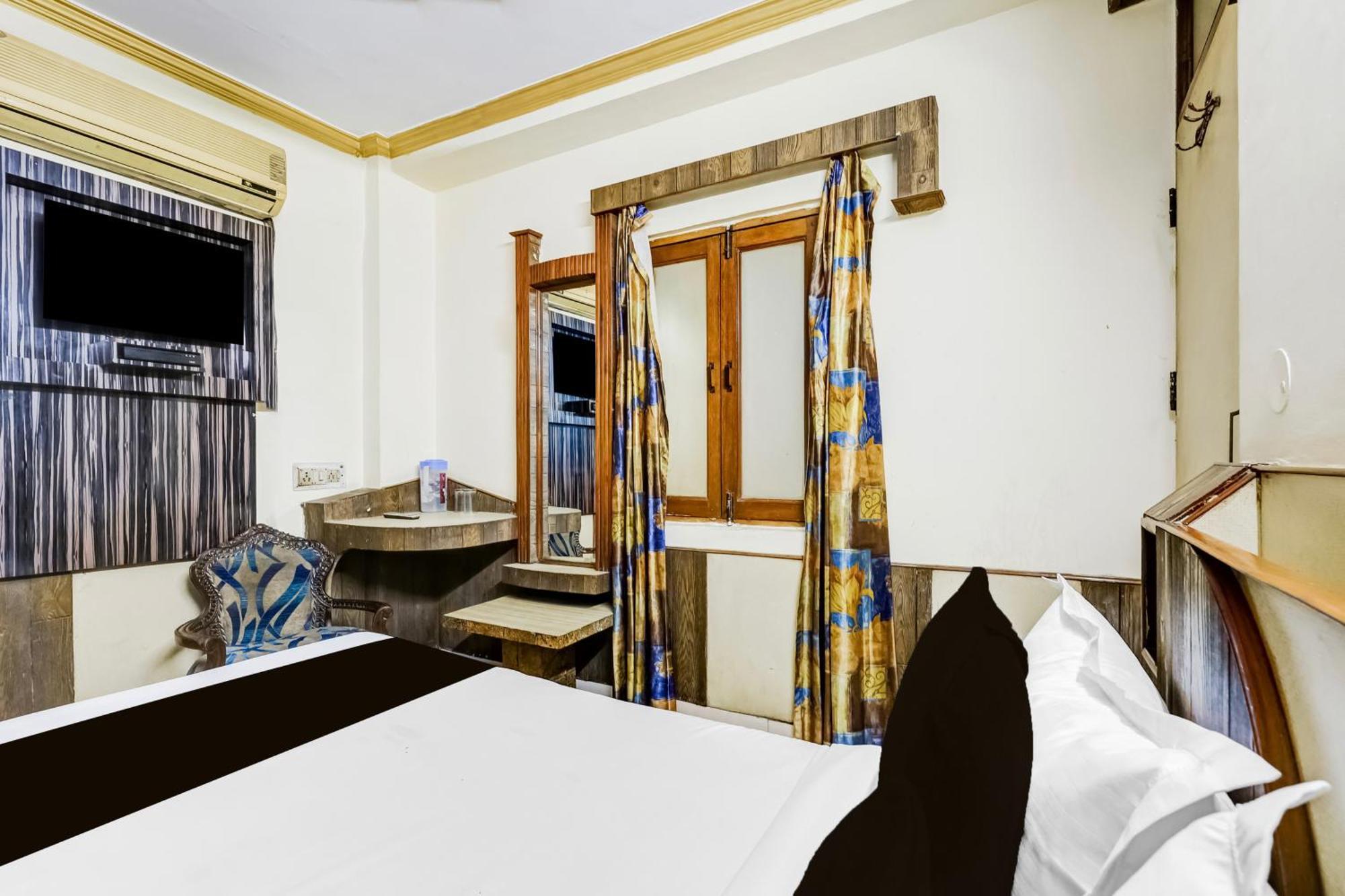 Spot On Ricky Deluxe Hotel